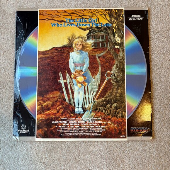The Little Girl Who Lives Down The Lane 1976 Laserdisk Jodie Foster - Picture 1 of 6